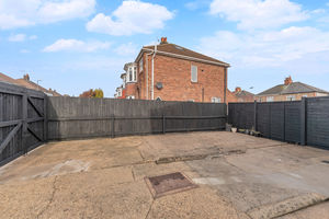 Photo 31- click for photo gallery